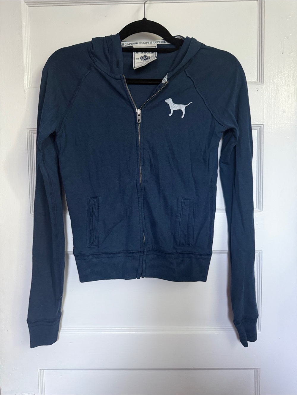 Vintage Y2K Victoria's Secret PINK Navy Hoodie with Pink MAKE ART NOT WAR Small - Picture 5 of 8